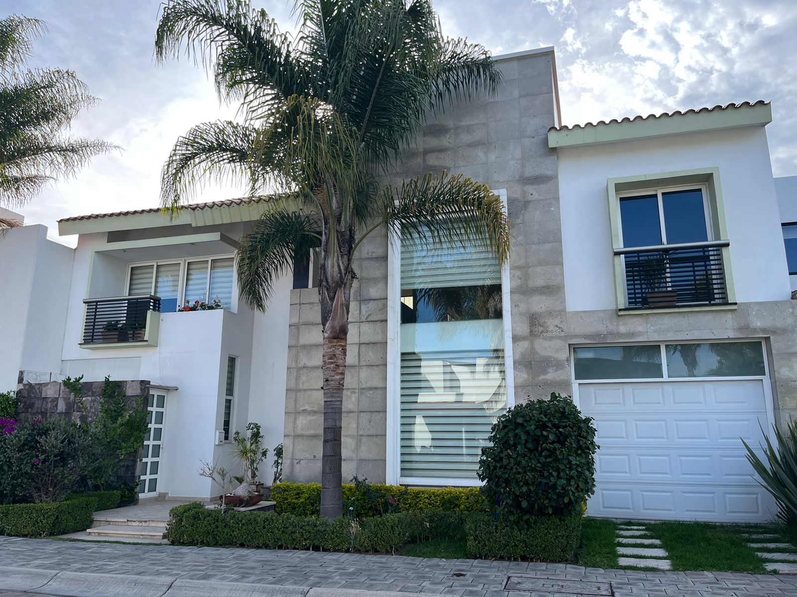 Bizland Factory Logo